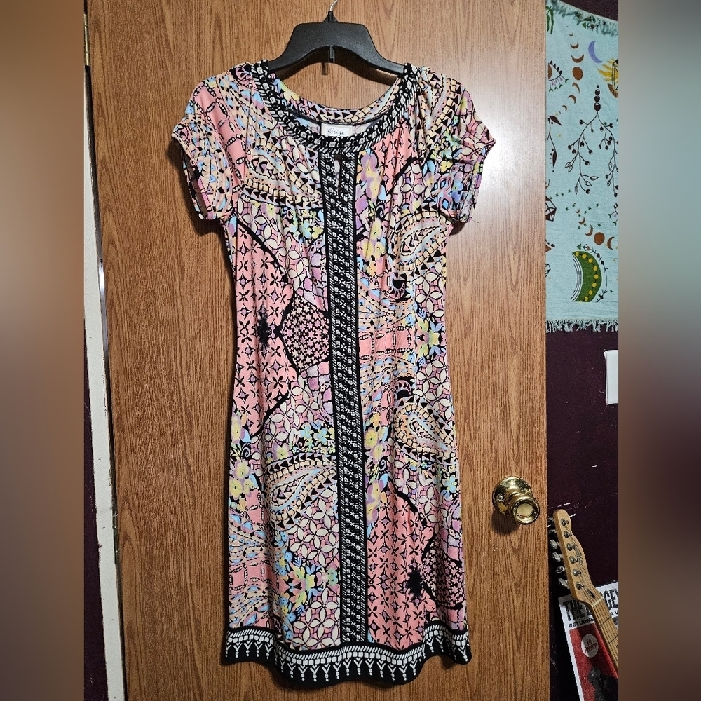 Beige By ECI Womens Dress Floral Sheath Knee Length Short Sleeve!